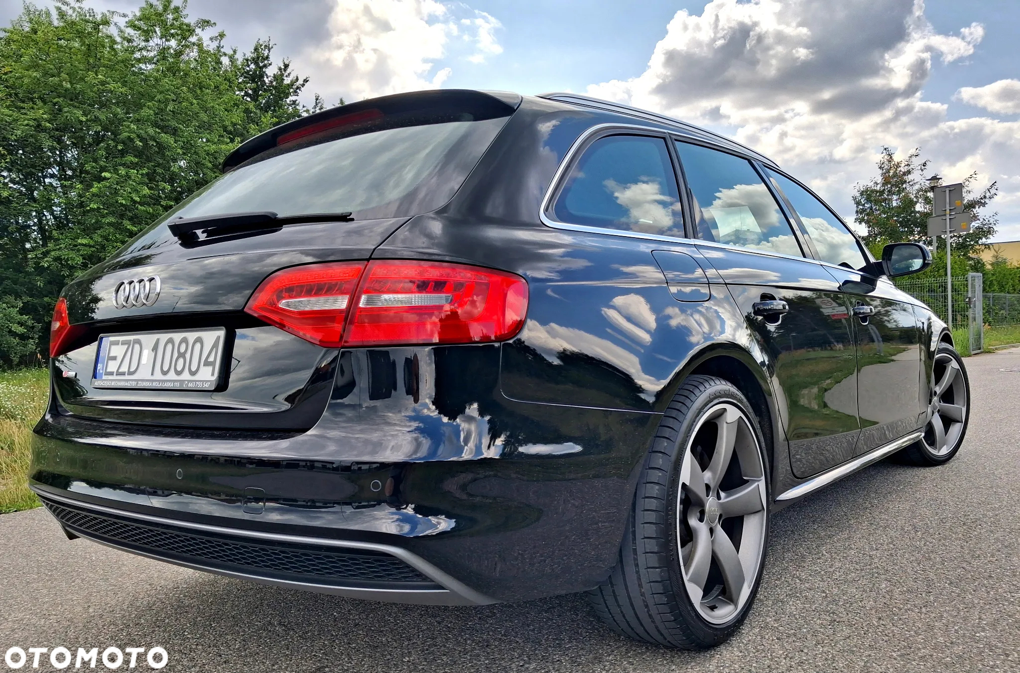 Audi A4 Avant 2.0 TDI DPF clean diesel S line Sportpaket - 8