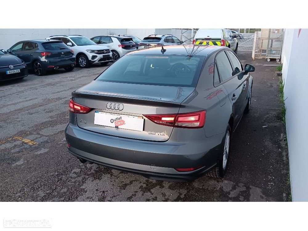 Audi A3 Limousine 30 TDI - 7