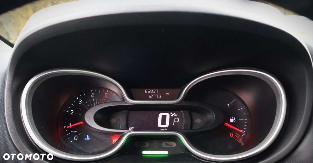 Renault Trafic - 21