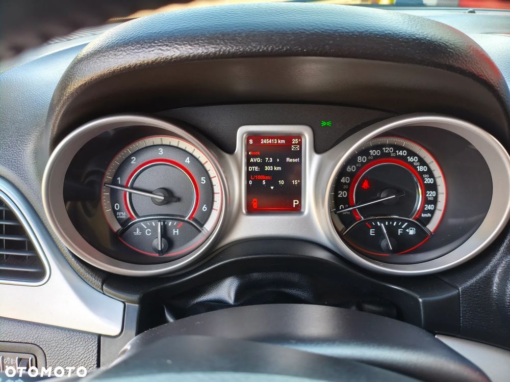 Fiat Freemont 2.0 Multijet 16V DPF Automatik Allrad Lounge - 24