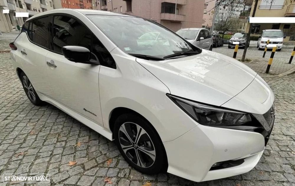 Nissan Leaf N-Connecta Two Tone - 2