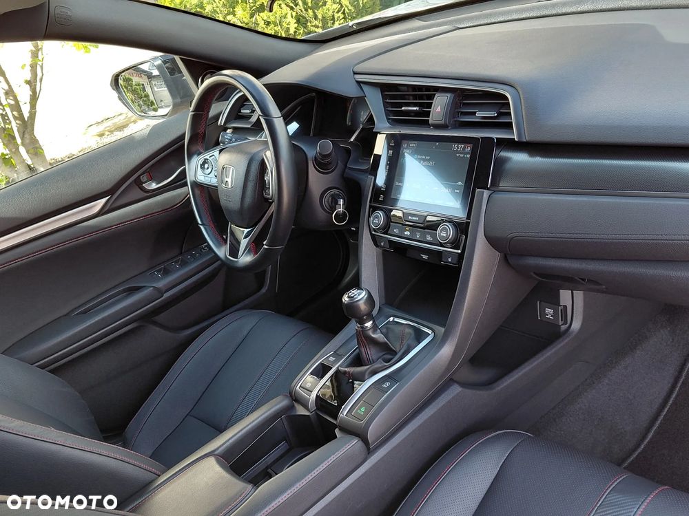 Honda Civic 1.0 i-VTEC Turbo Executive Premium - 28