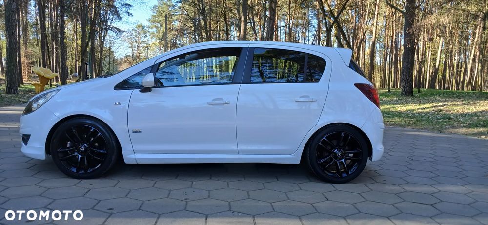 Opel Corsa 1.4 16V Edition 111 Jahre - 10