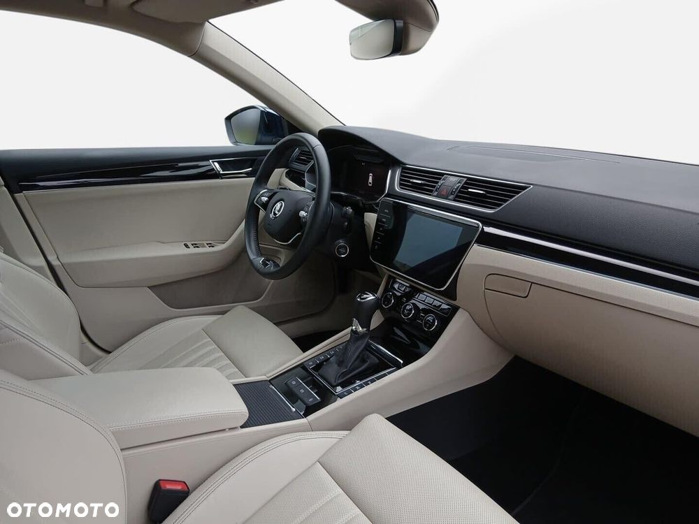 Skoda Superb 1.4 TSI Plug-In Hybrid L&K DSG - 26