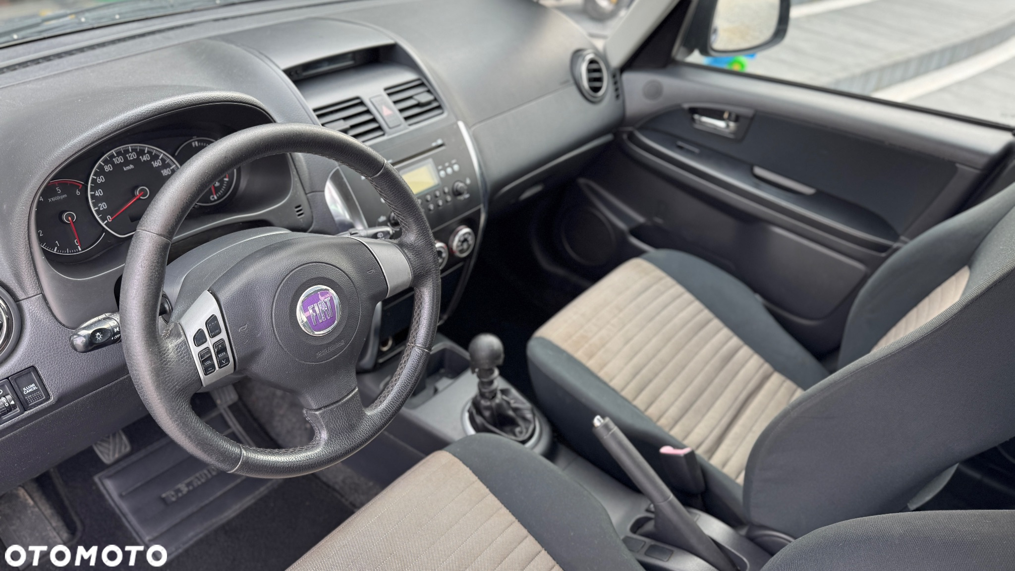 Fiat Sedici 1.9 Multijet 4x4 Emotion - 24