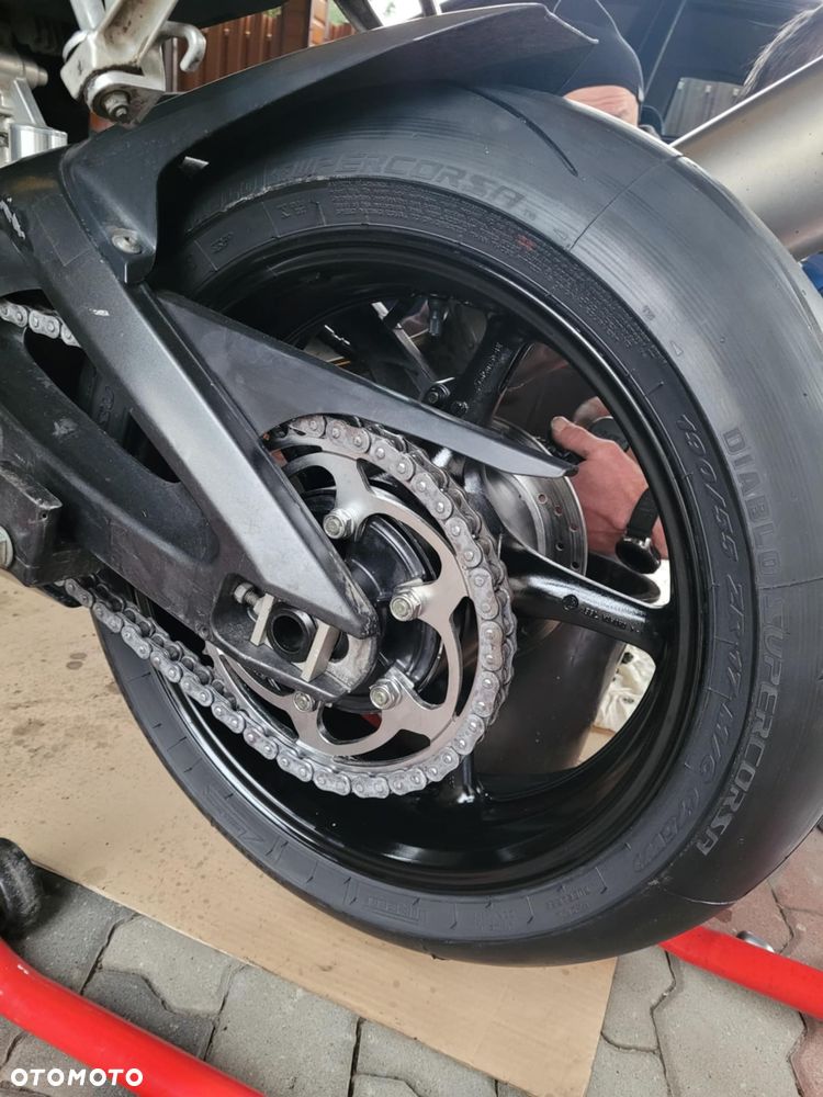 Yamaha R6 - 7