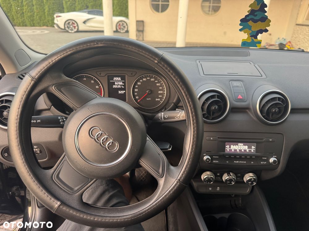 Audi A1 Sportback 1.2 TFSI Attraction - 11
