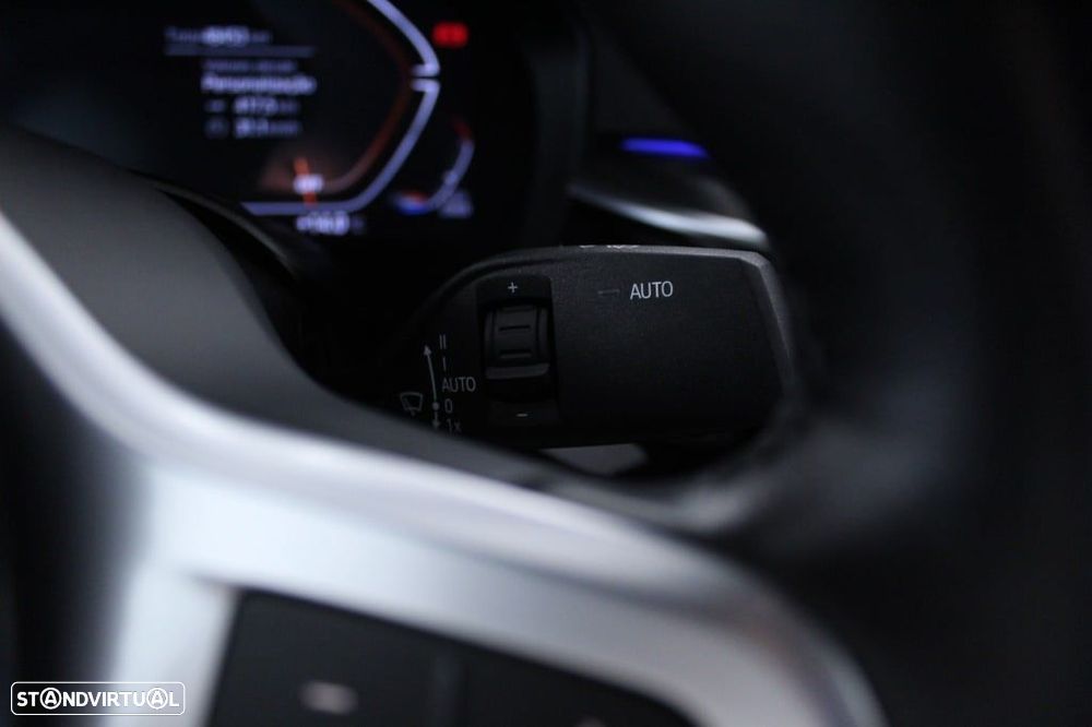 BMW 520 d Pack M Auto - 25