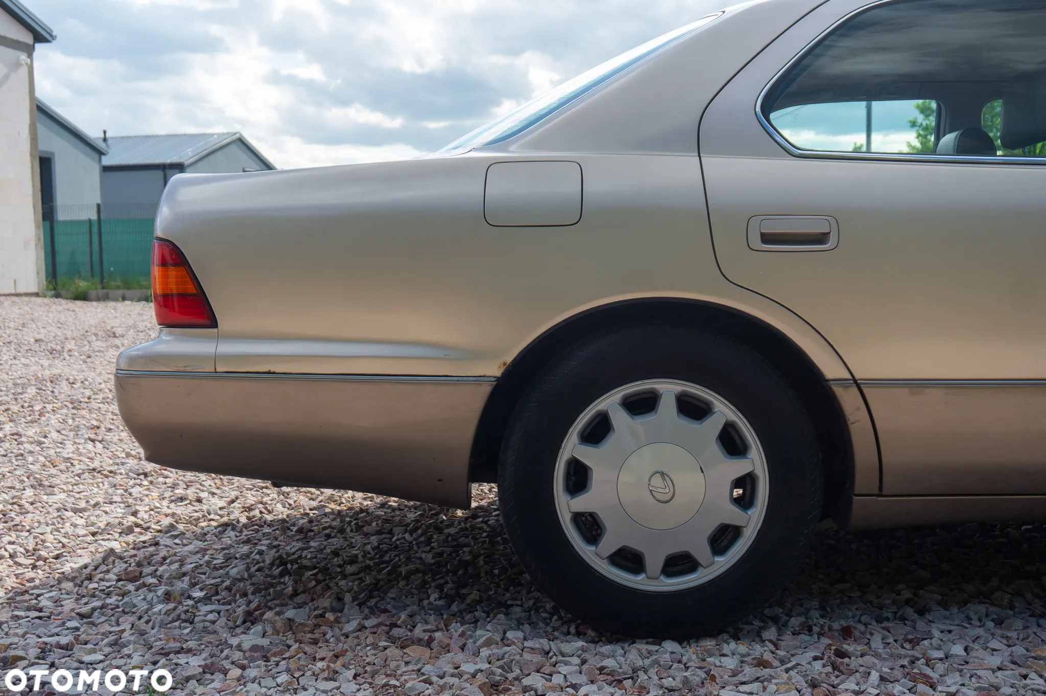 Lexus LS 400 - 19