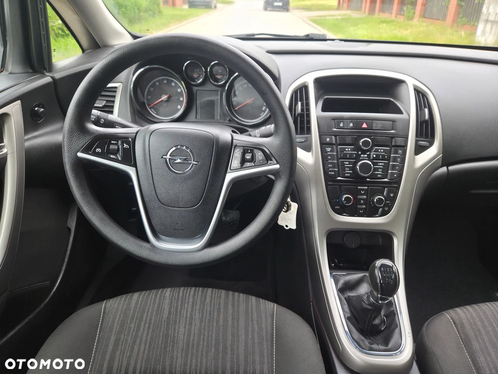 Opel Astra 1.6 - 26