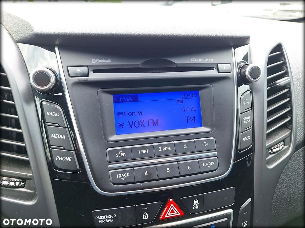 Hyundai i30 1.6 Premium - 16