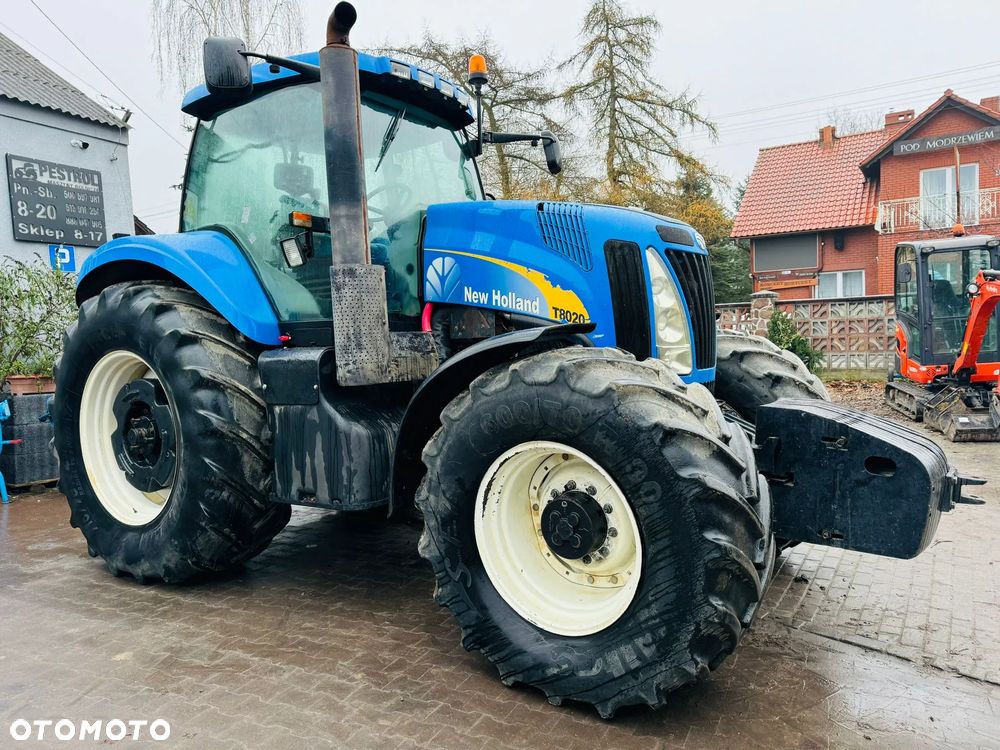 New Holland T8020 - 5