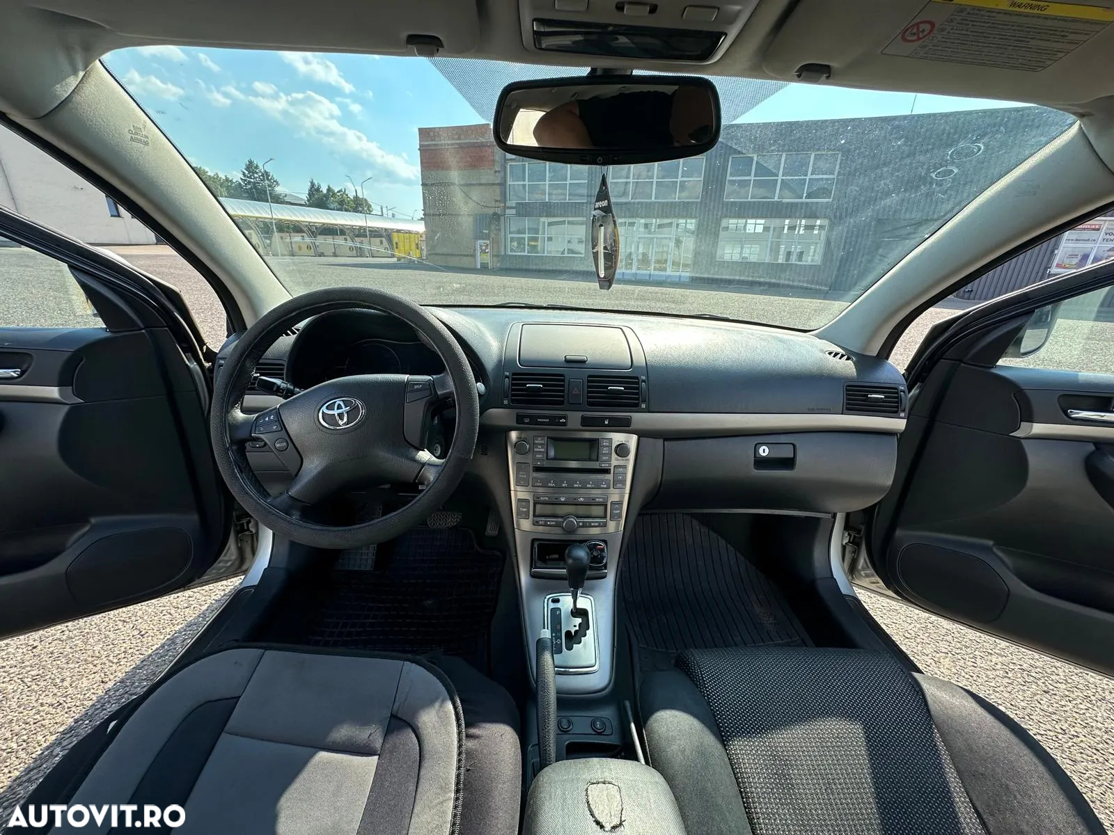 Toyota Avensis 1.8 Aut Executiv - 5