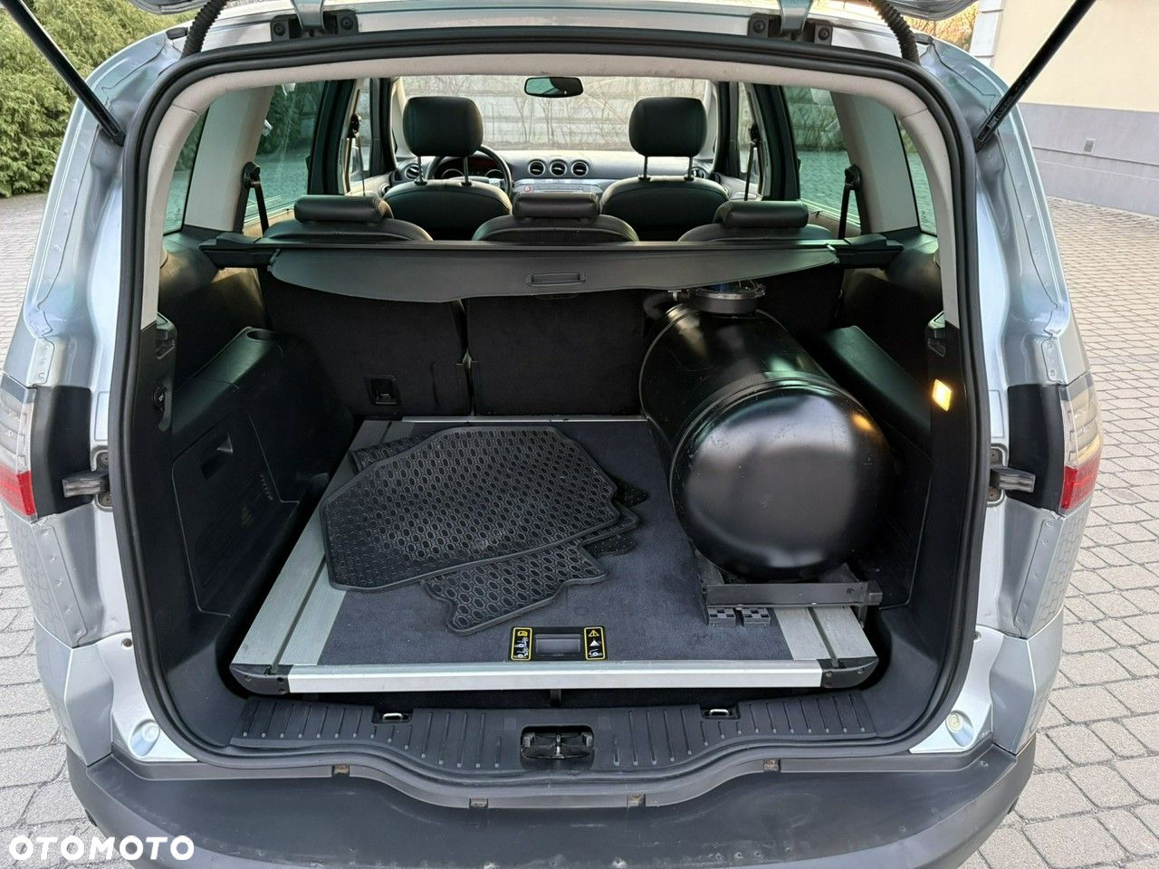 Ford S-Max 2.5 Titanium - 33