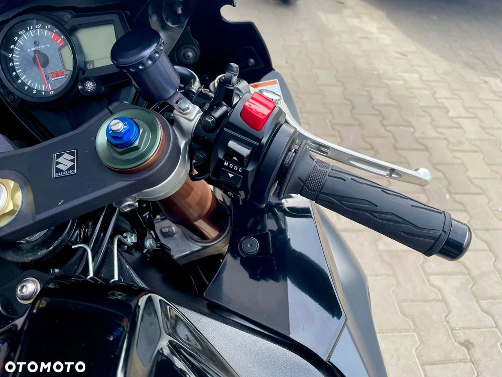 Suzuki GSX-R - 18