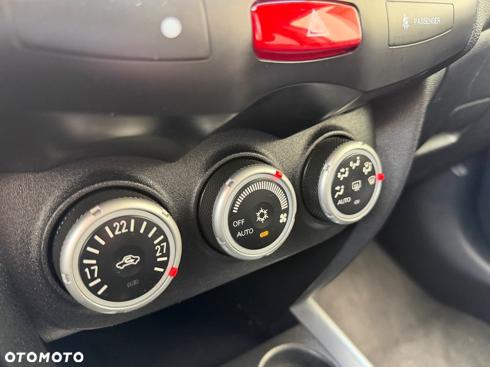 Mitsubishi ASX 1.6 2WD Intense - 25