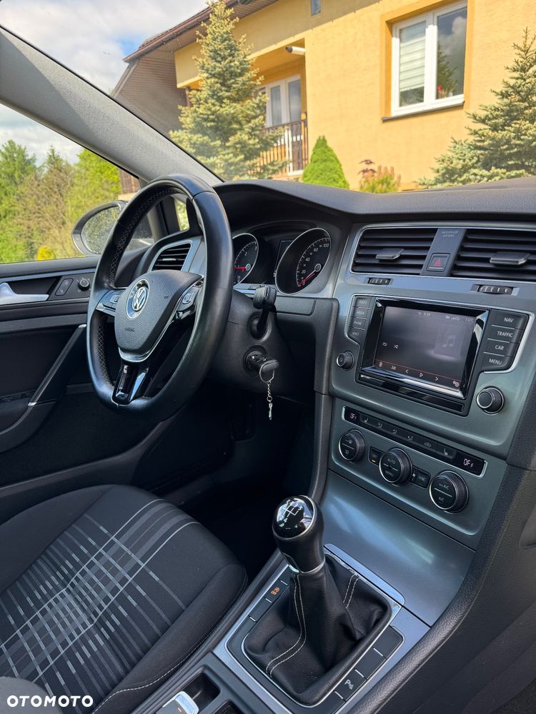 Volkswagen Golf 1.6 TDI BlueMotion Technology Lounge - 7