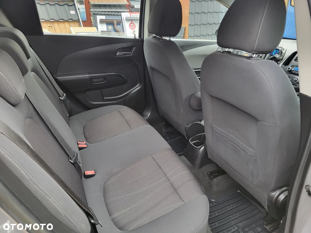 Chevrolet Aveo 1.6 LTZ S/S - 18