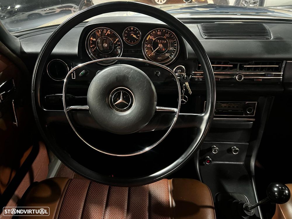 Mercedes-Benz W114/W115 (1968-1974) - 25