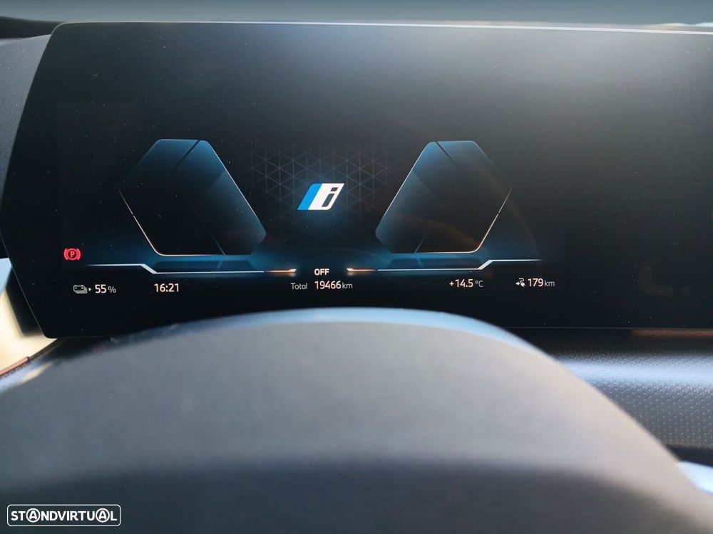 BMW iX1 xDrive30 Pack Desportivo M - 14