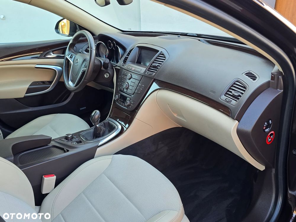 Opel Insignia 1.6 Turbo Cosmo - 27