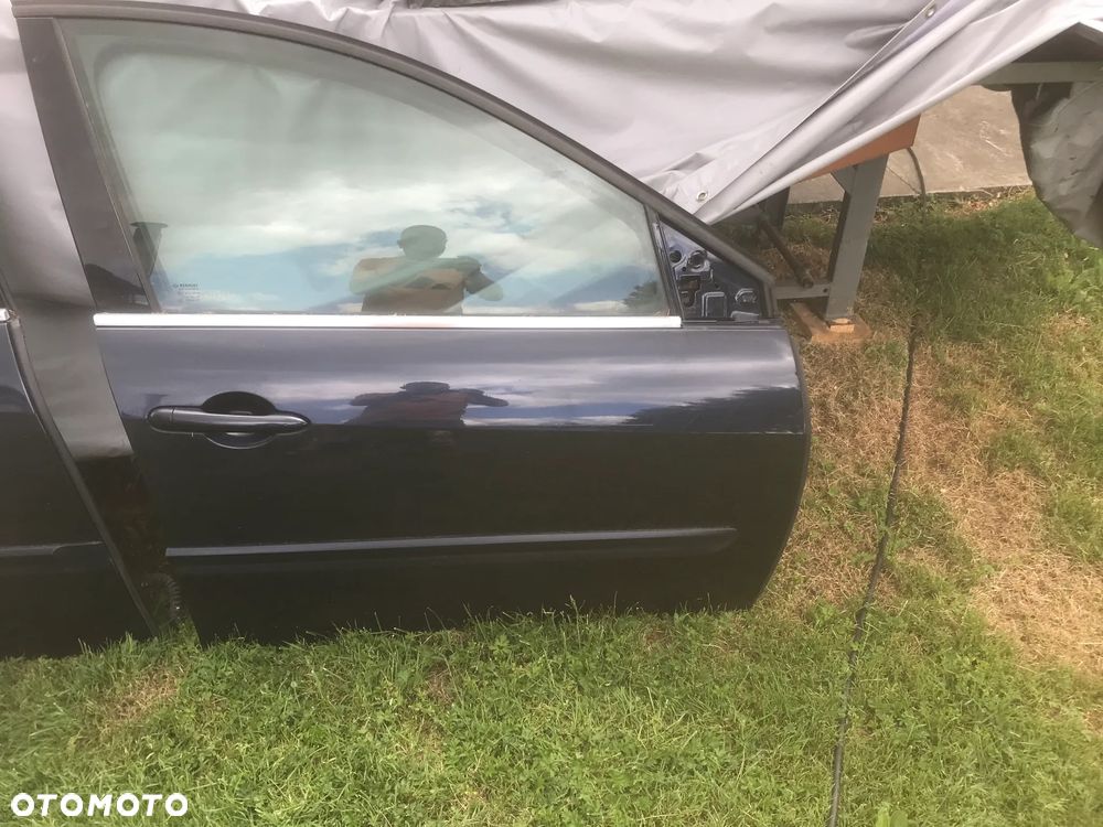 Renault Laguna III 07-15 Drzwi Przód Tył Prawe NV472 - 2
