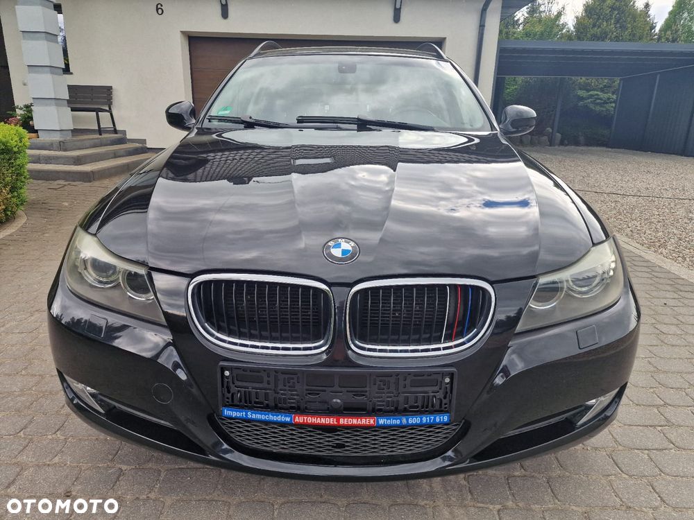 BMW Seria 3 318d DPF - 26