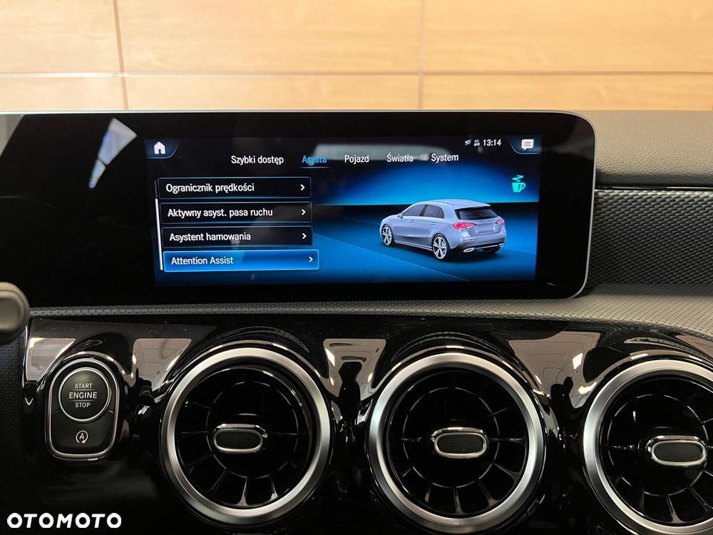 Mercedes-Benz Klasa A 200 7G-DCT - 23