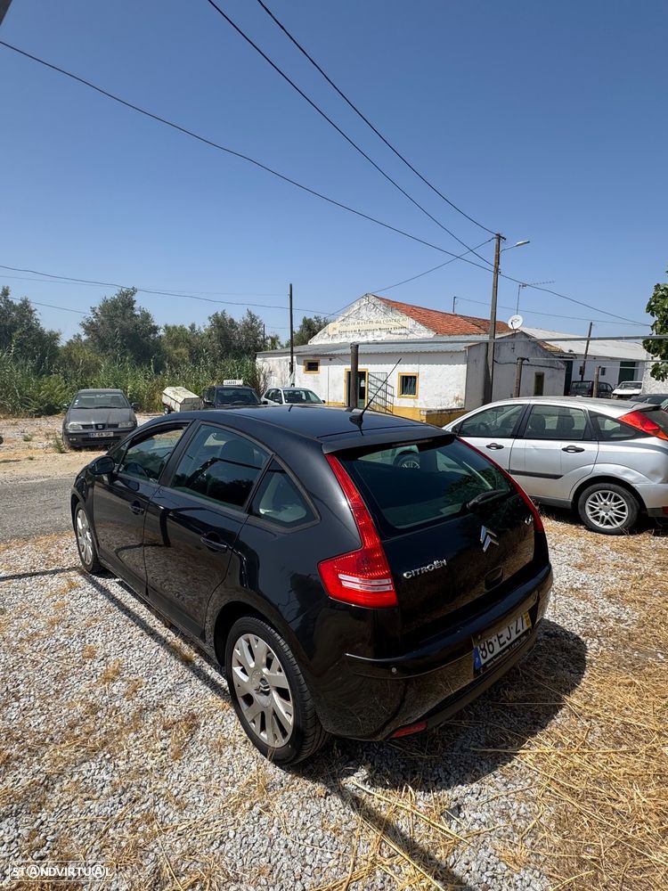 Citroën C4 1.6 HDi SX - 4