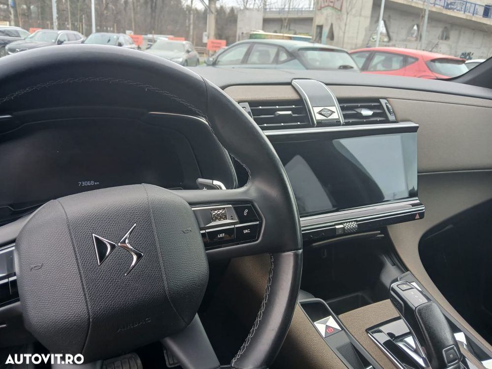 DS Automobiles DS 7 Crossback 1.5 BlueHDi 130 S&S EAT8 PERFORMANCE LINE + - 7