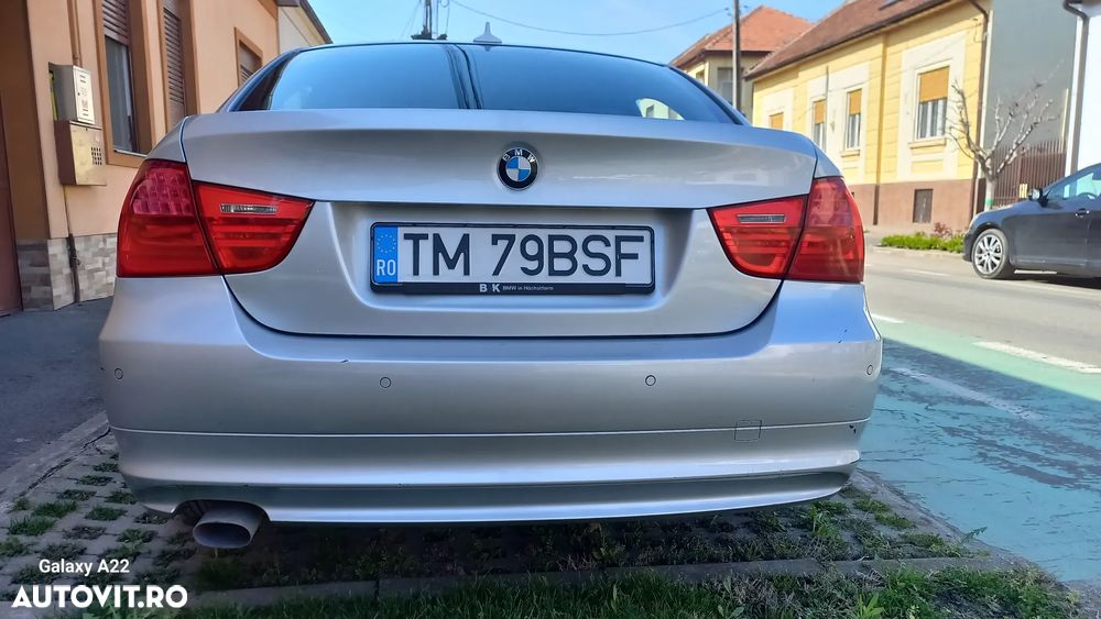 BMW Seria 3 318d - 5