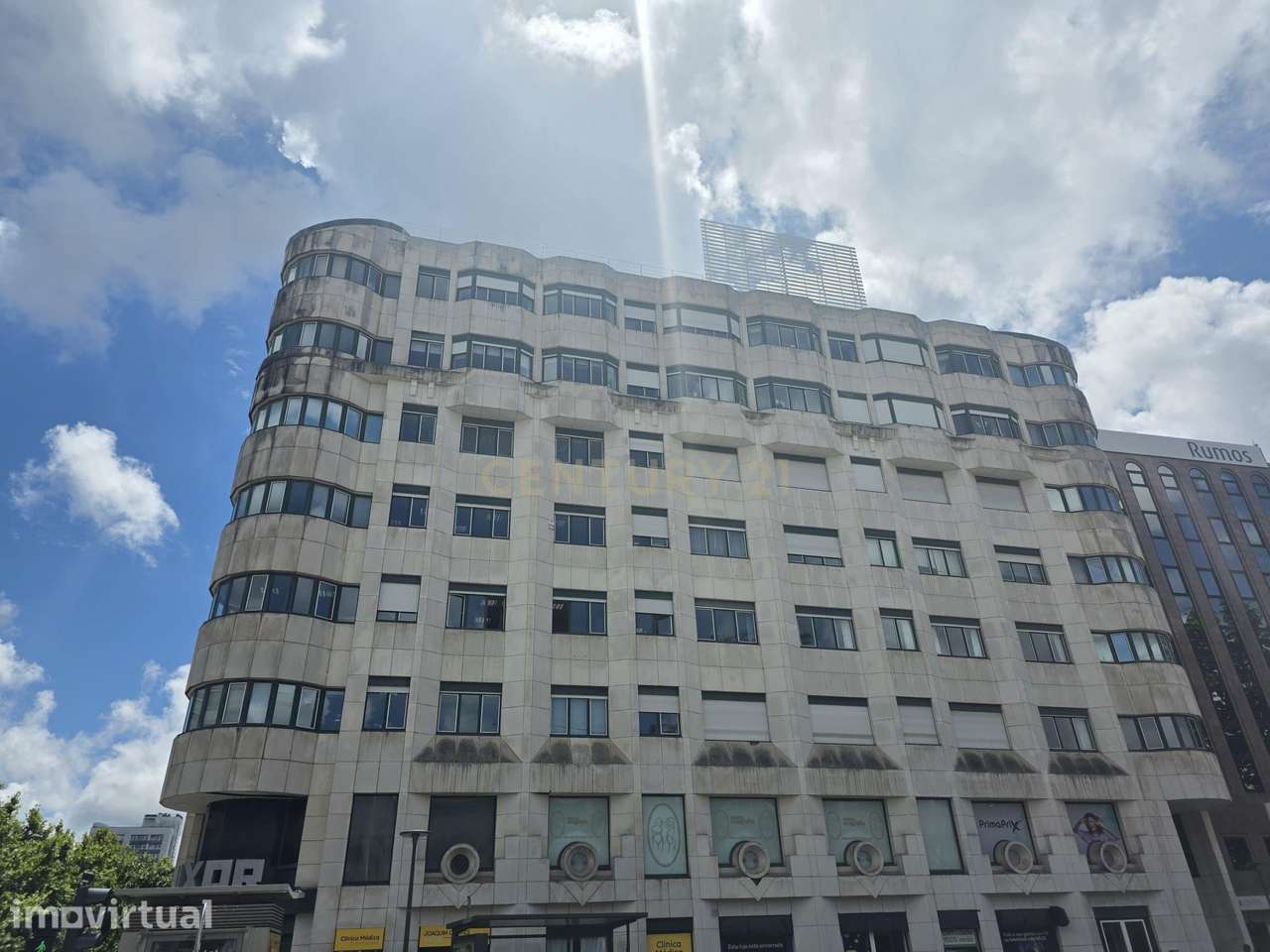 Avenida da República | Distinto Escritório Premium no Emblemático Edif - Grande imagem: 3/27