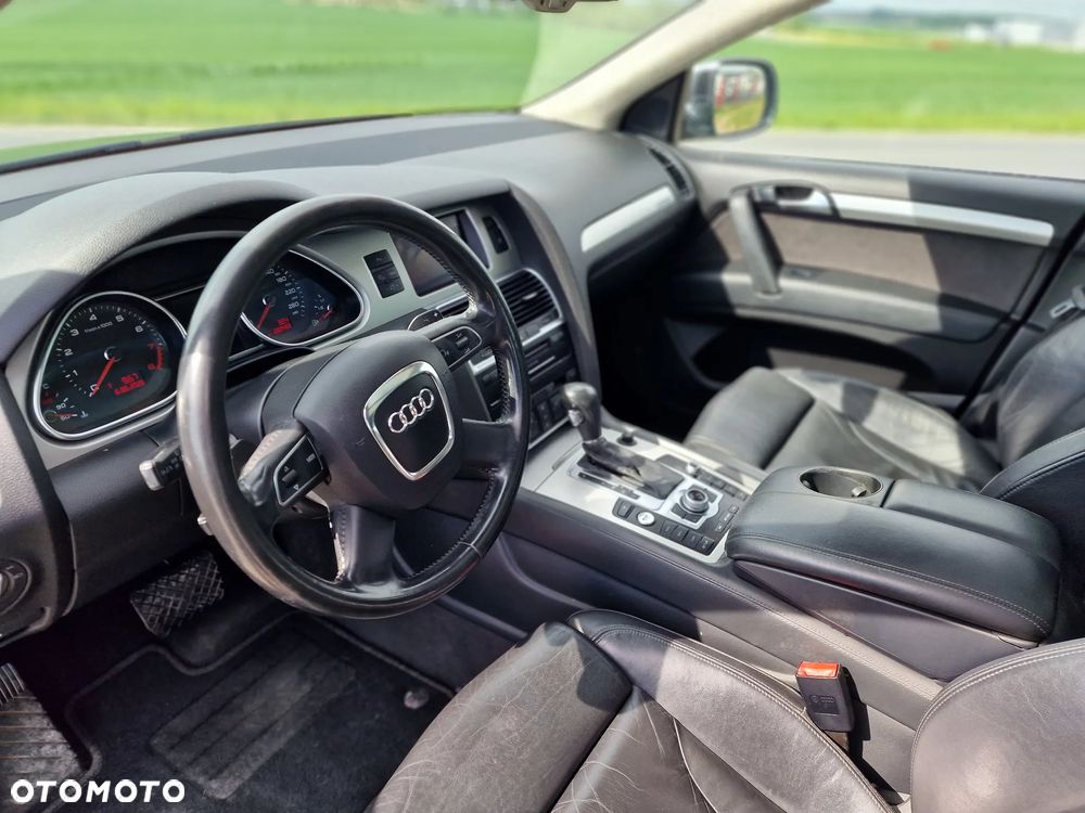 Audi Q7 - 18