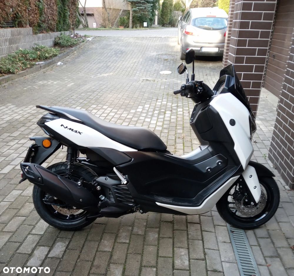 Yamaha NMAX - 1