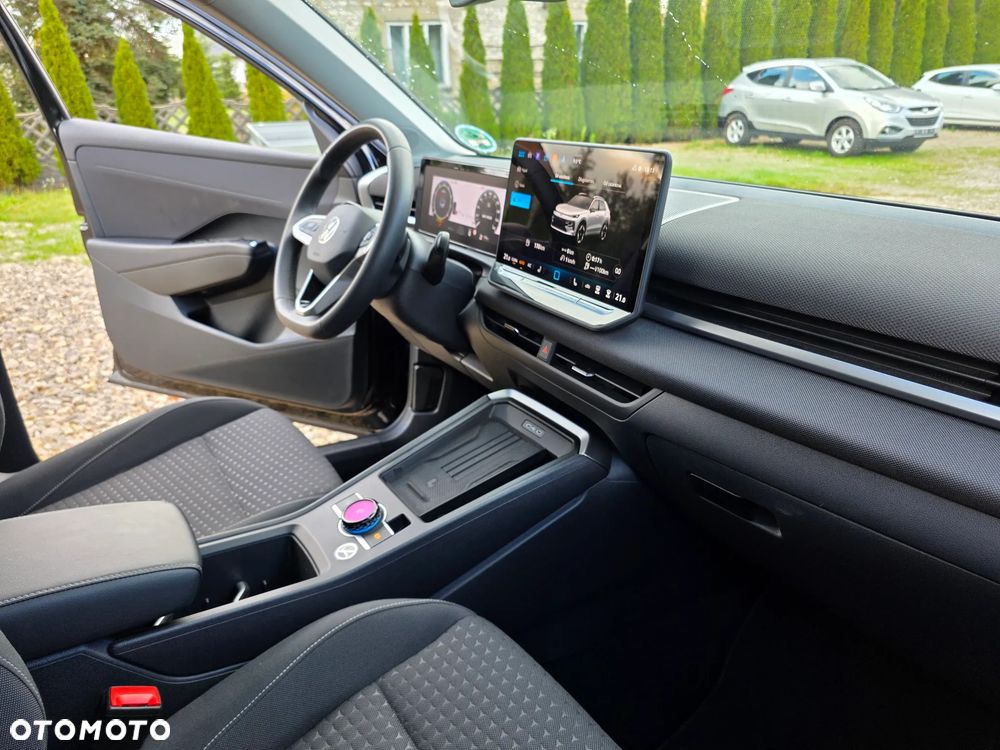 Volkswagen T-Roc - 21