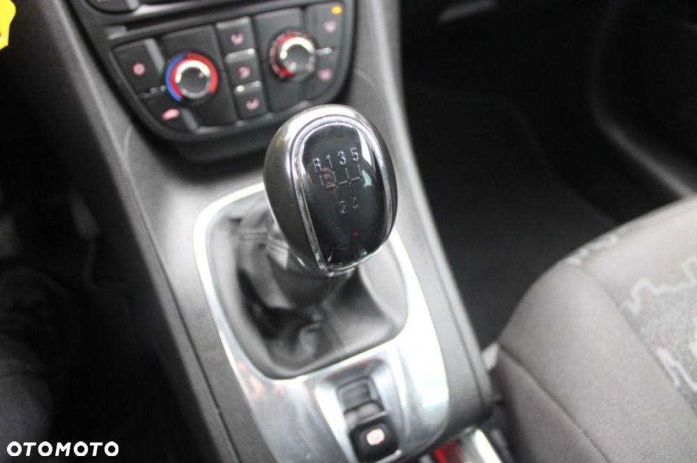 Opel Meriva - 18