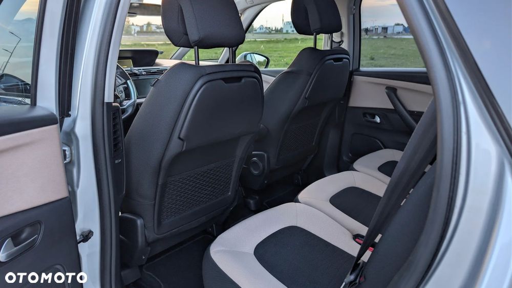 Citroën C4 Picasso 1.6 THP MoreLife S&S EAT6 - 5