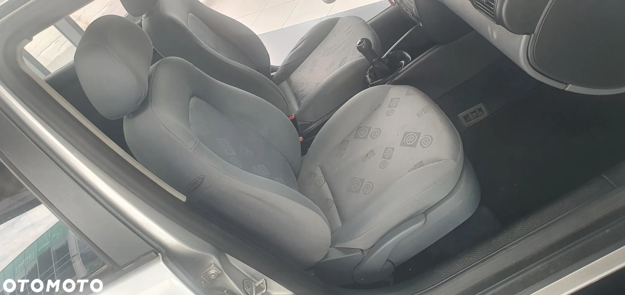 Seat Leon 1.9 TDI Signo - 26