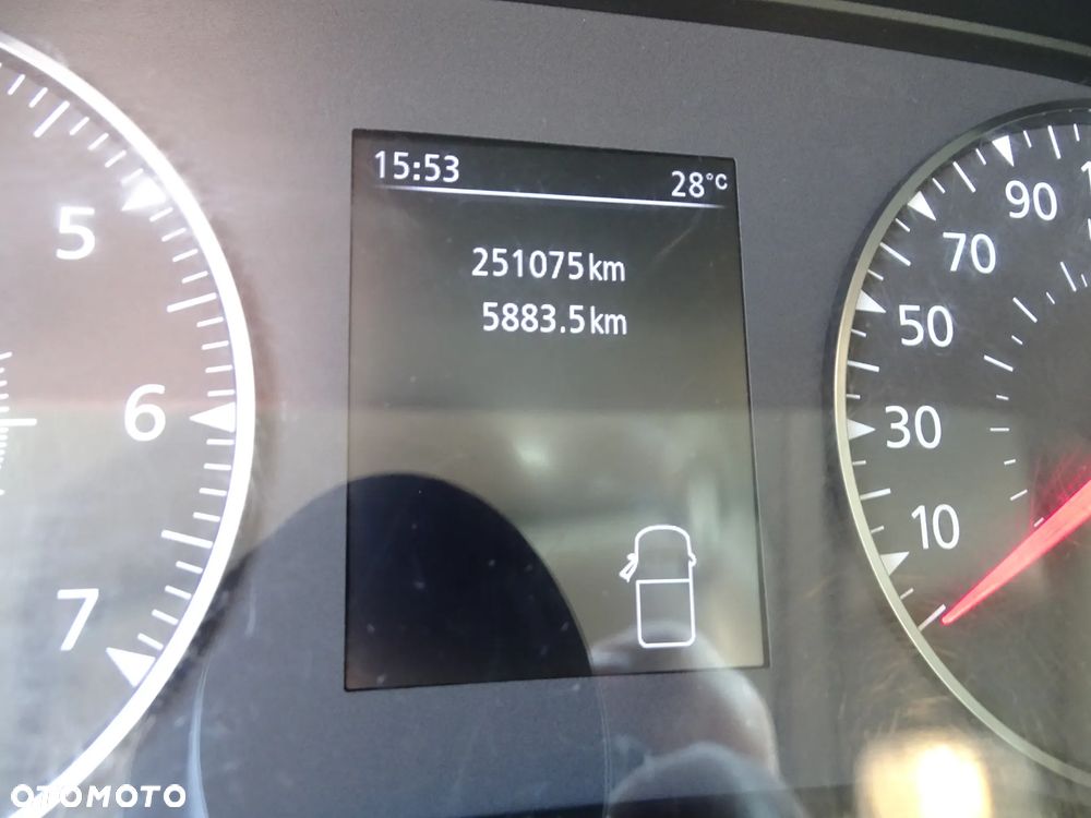 Renault Master , Kontener z windą - 9