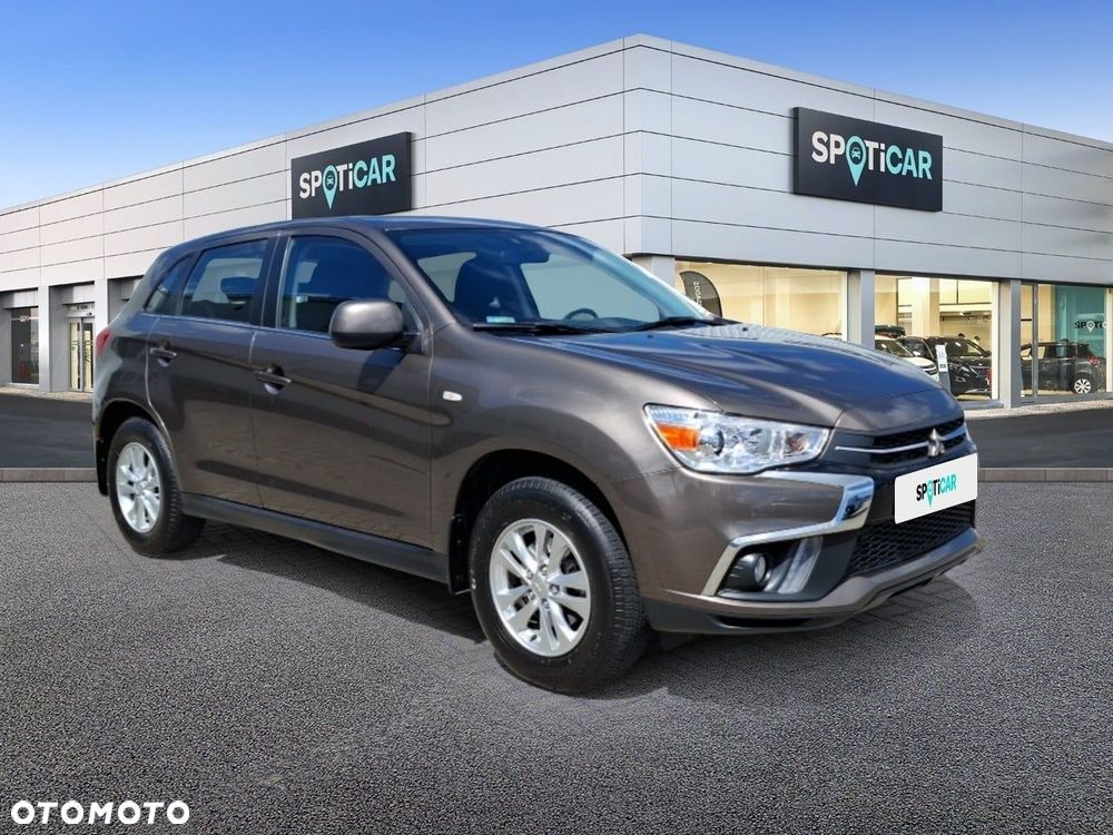Mitsubishi ASX - 3