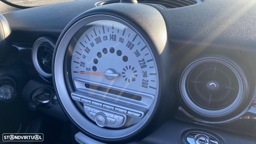 MINI Cabrio Cooper S - 10