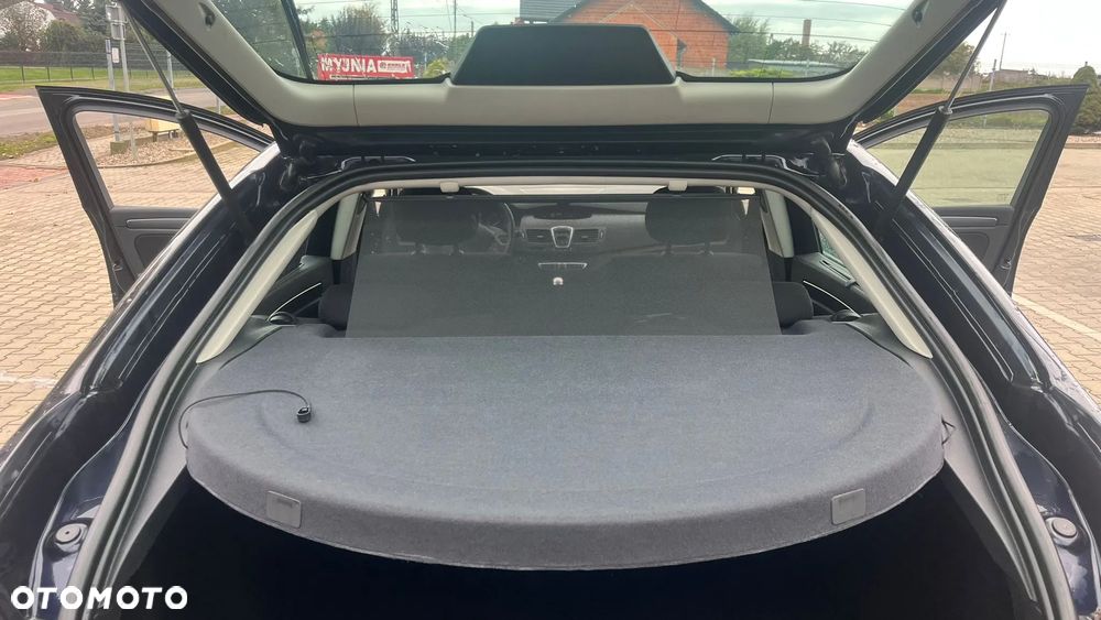 Renault Laguna 2.0 DCi Dynamique - 21