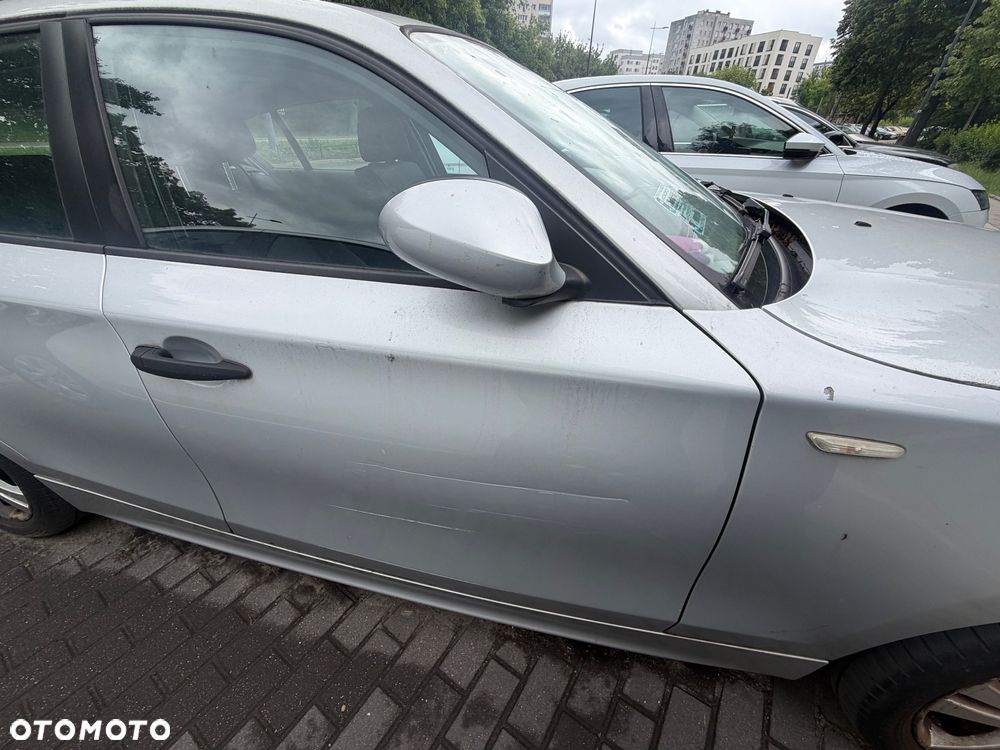 BMW Seria 1 118i - 5