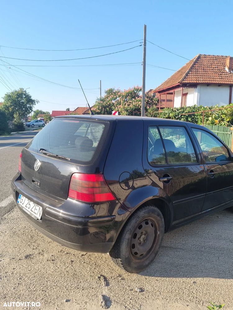 Volkswagen Golf 1.4 Comfortline - 5