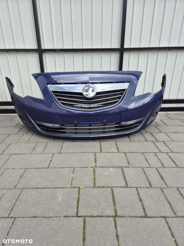 Zderzak przód przedni Opel Meriva B rok 11 kod lak Z20Z 4xpdc