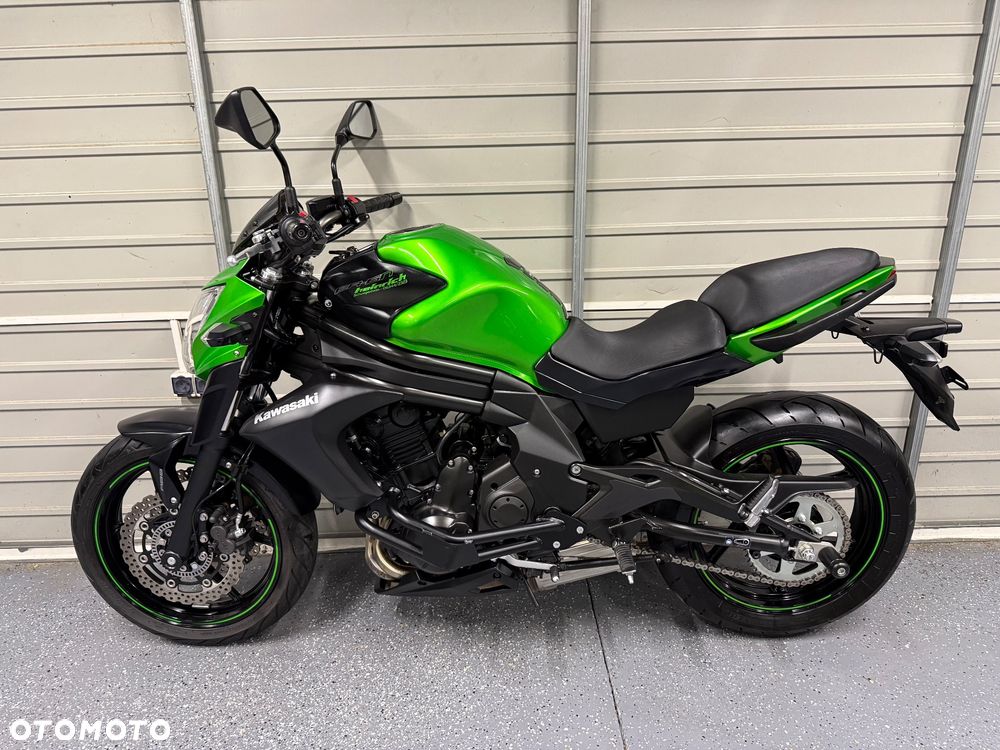 Kawasaki ER - 11