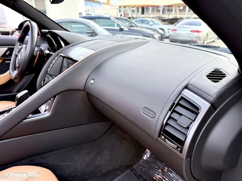 Jaguar F-Type Cabriolet AWD Aut. S - 27