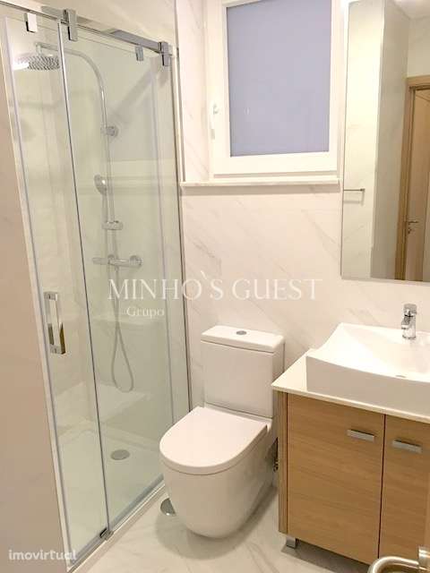 Apartamento T1 Totalmente Mobilado e Equipado - Centro de Braga - Grande imagem: 4/12