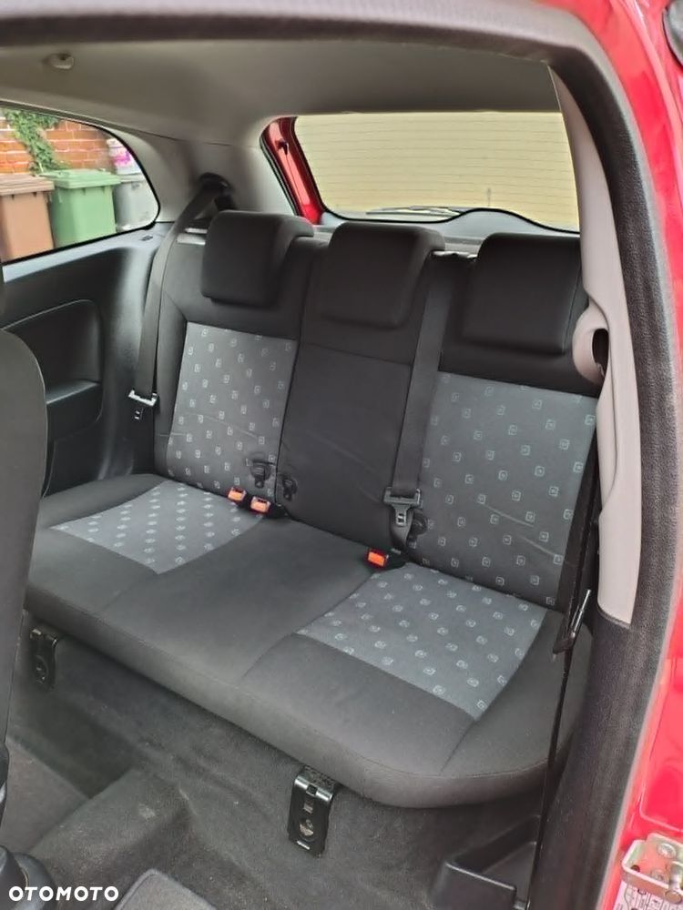 Ford Fiesta - 15
