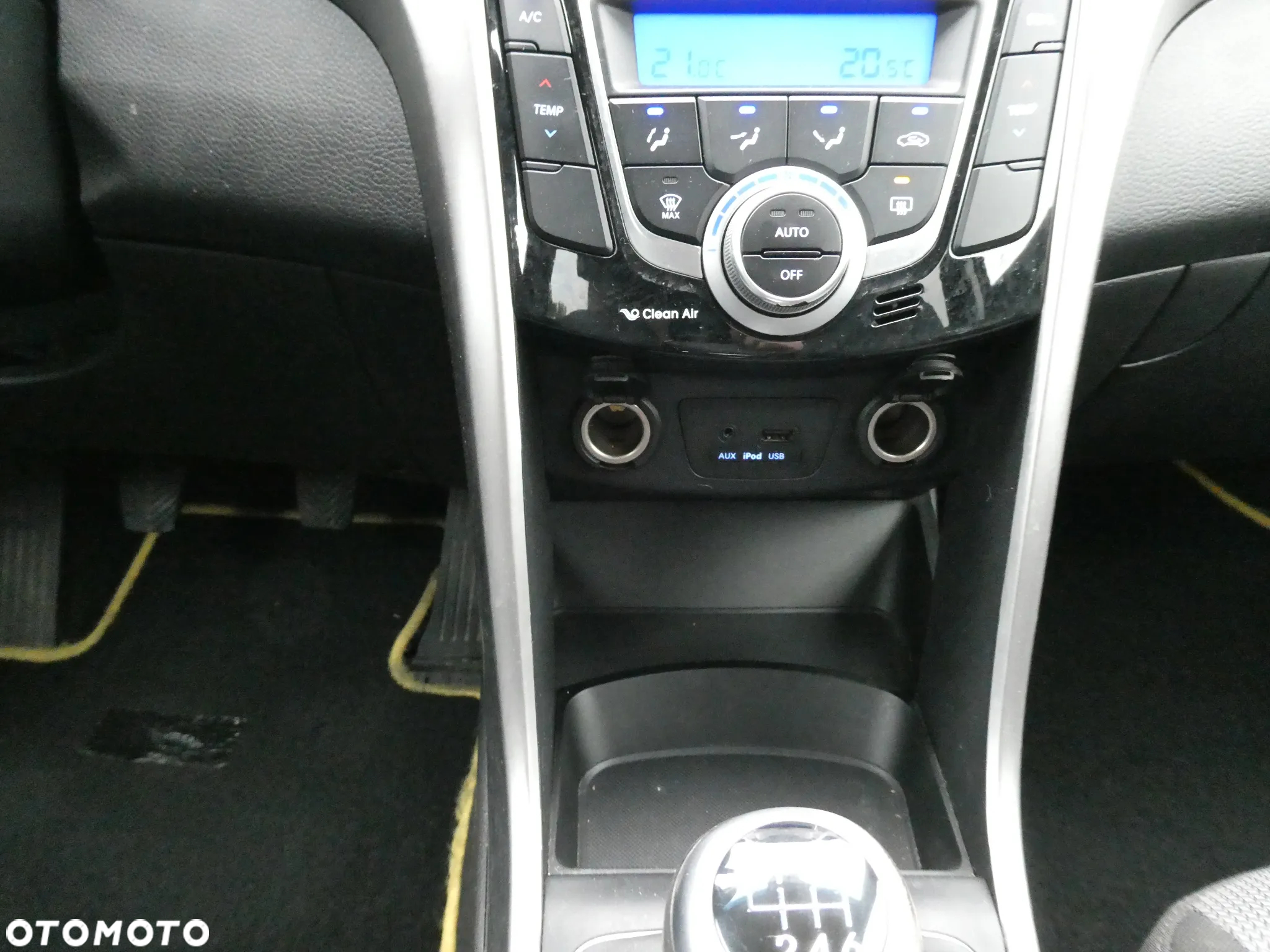 Hyundai i30 1.6 GDI BlueDrive Comfort - 17